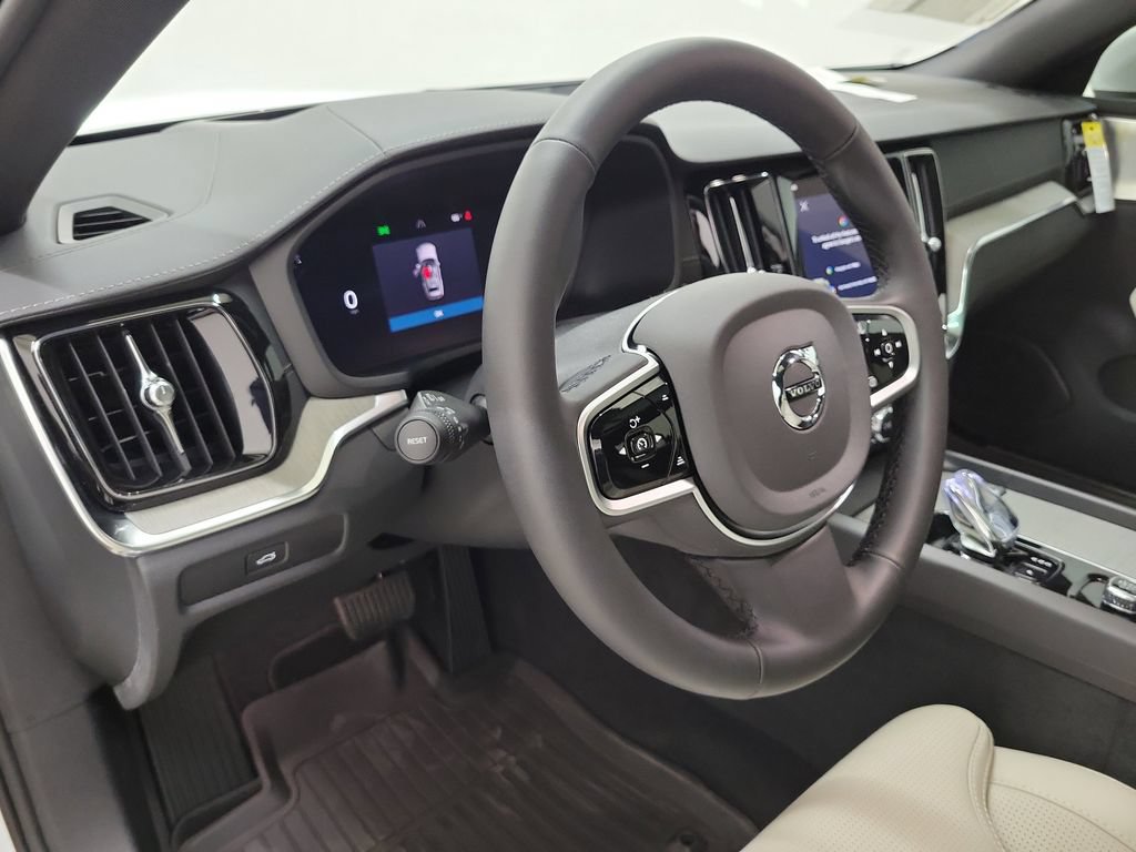 New 2026 Volvo V60 B5 Cross Country Ultra w/ Protection Package Premier AWD/4WD image 20