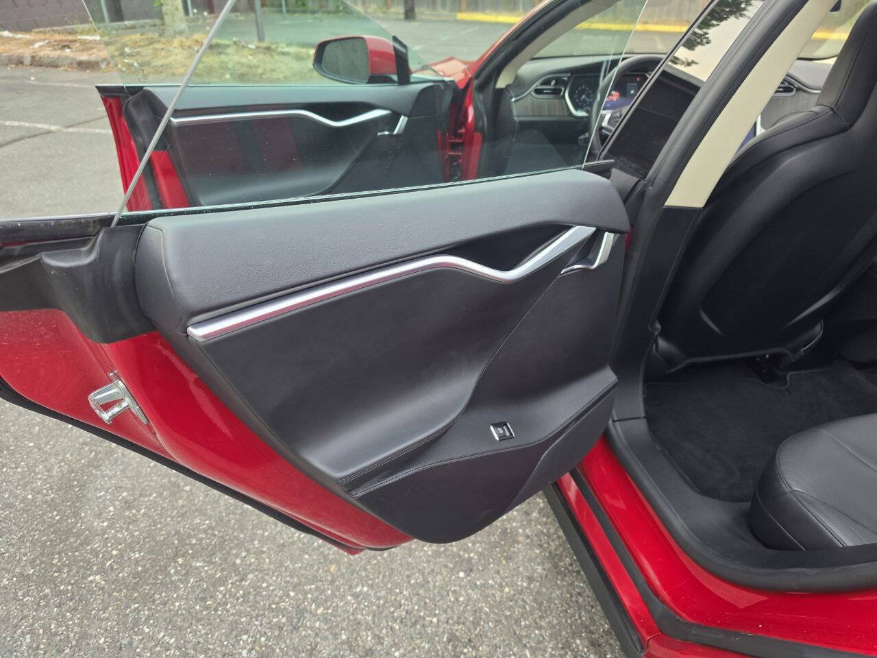 Used 2013 Tesla Model S RWD image 54