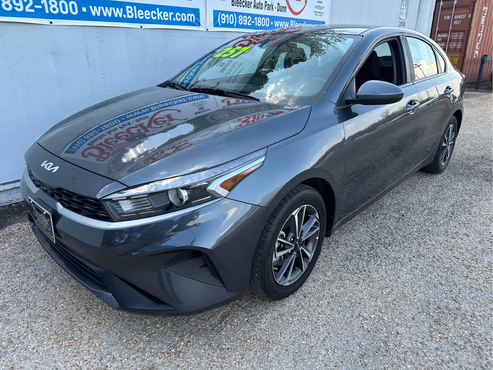 Used 2023 Kia Forte LXS image 6
