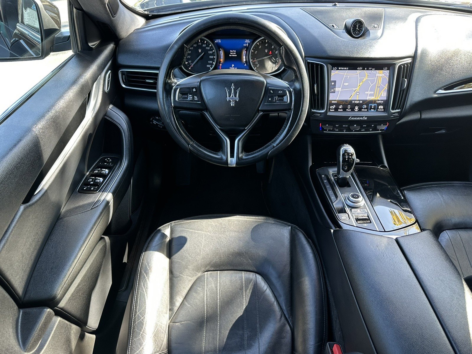 Used 2018 Maserati Levante AWD/4WD image 16