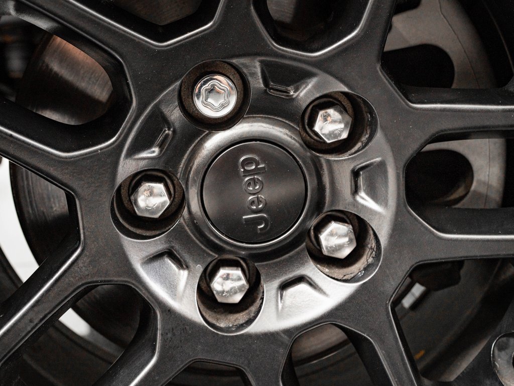 Used 2019 Jeep Wrangler Sport S image 8