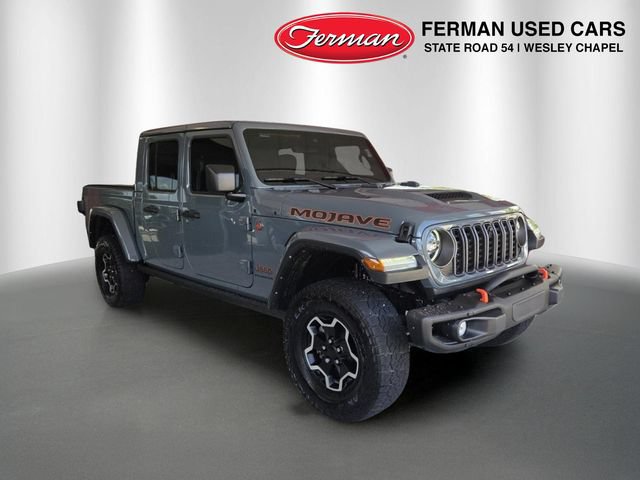 Used 2024 Jeep Gladiator Mojave AWD/4WD video 1