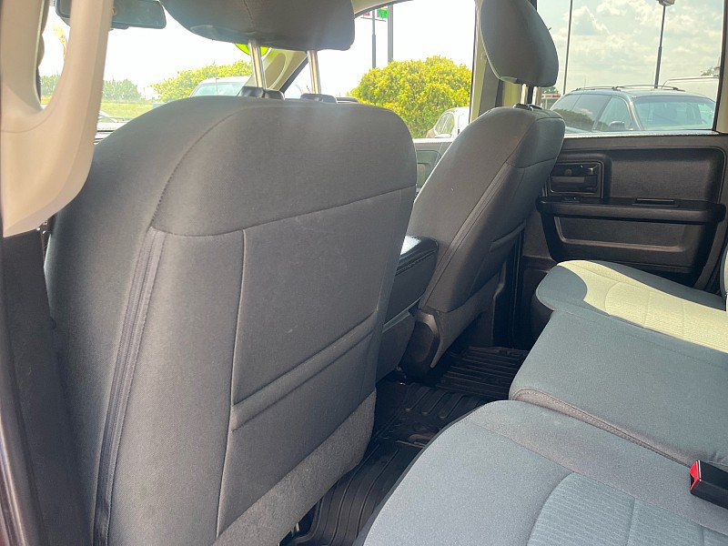 Used 2021 RAM 1500 Express w/ Wheel & Sound Group AWD/4WD image 19