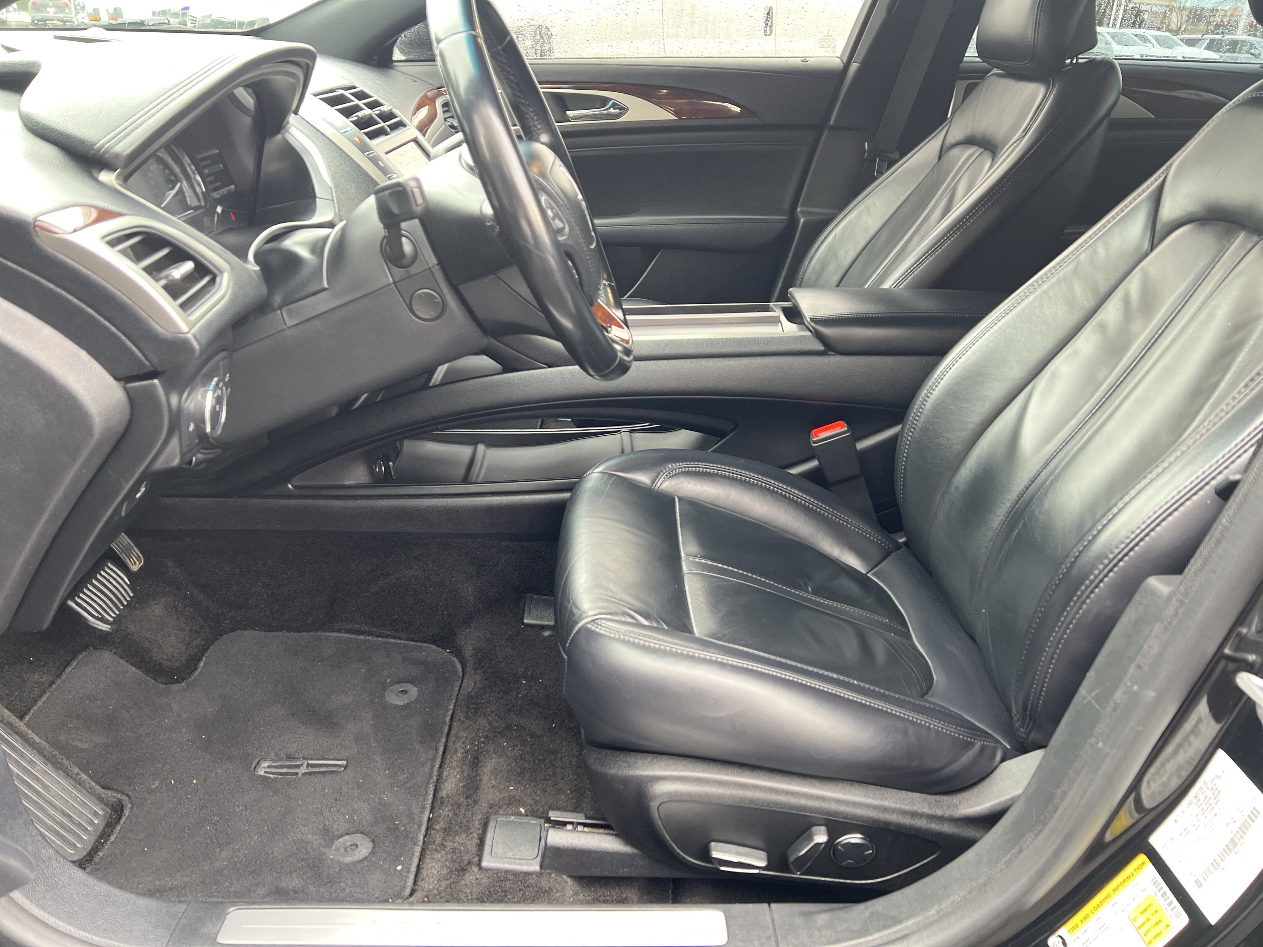 Used 2018 Lincoln MKZ Select w/ Technology Package image 16