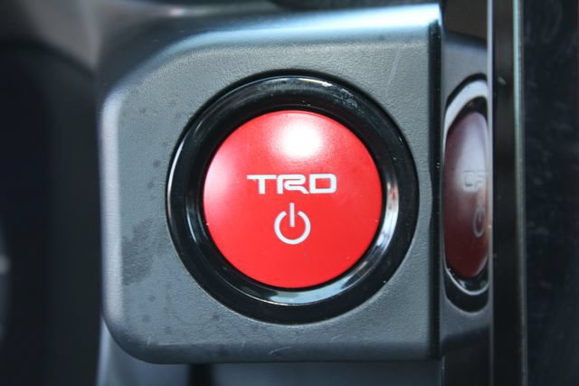 Used 2024 Toyota Tacoma TRD Pro AWD/4WD image 36