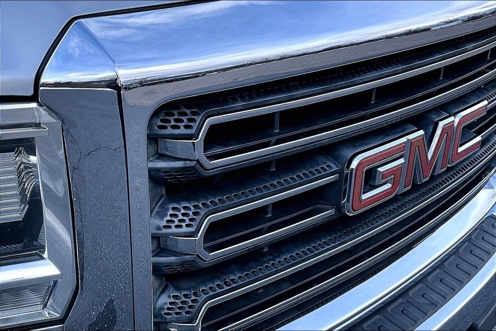 Used 2016 GMC Sierra 2500 SLE w/ SLE Preferred Package image 32