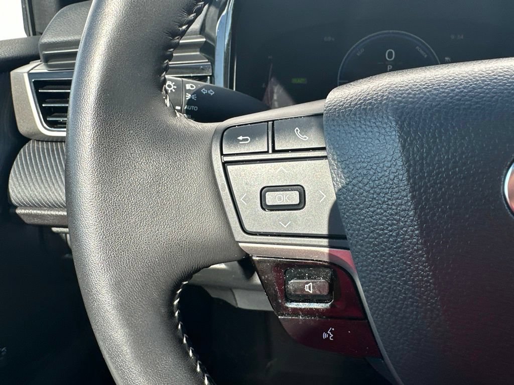 Used 2025 Toyota Camry SE w/ Multimedia Upgrade Package FWD image 39