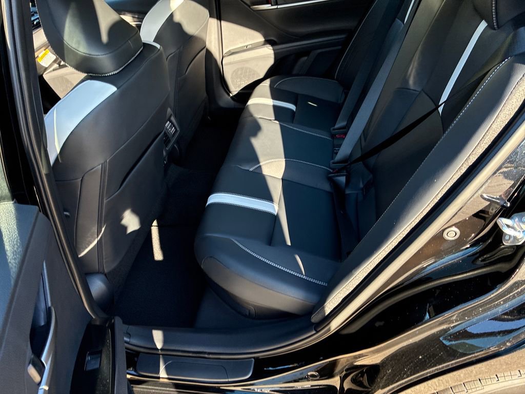 New 2026 Toyota Camry SE image 16