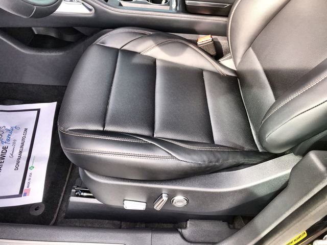 Used 2025 Lincoln Nautilus Premier w/ Jet Appearance Package image 12