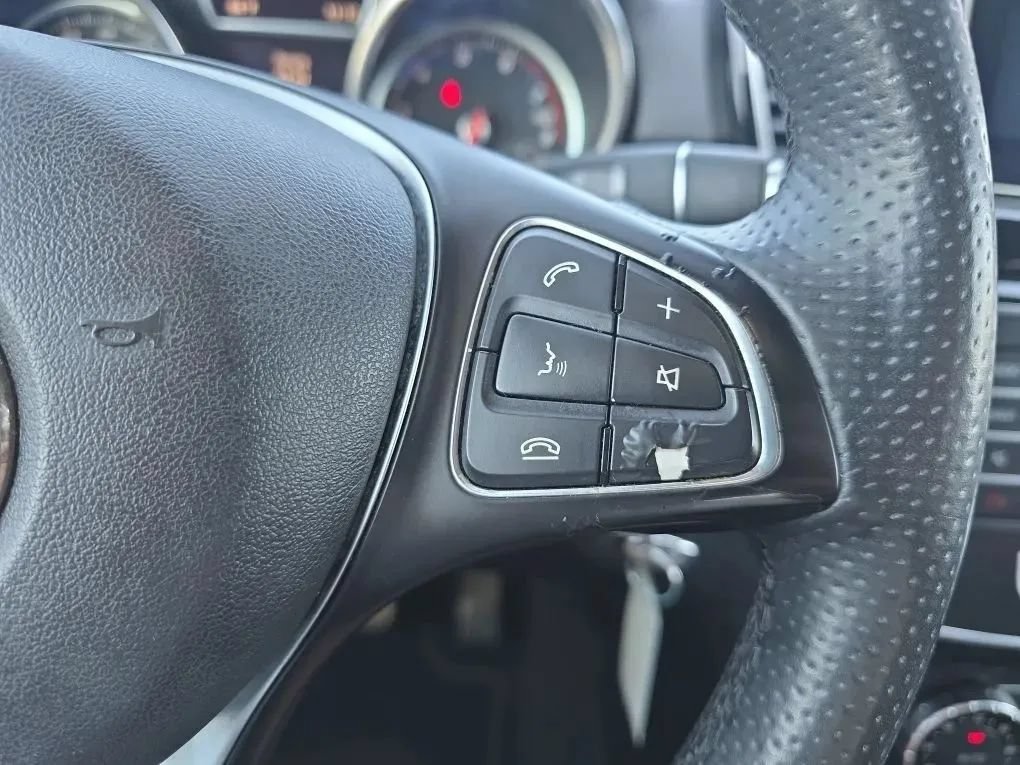 Used 2018 Mercedes-Benz GLE 350 image 20