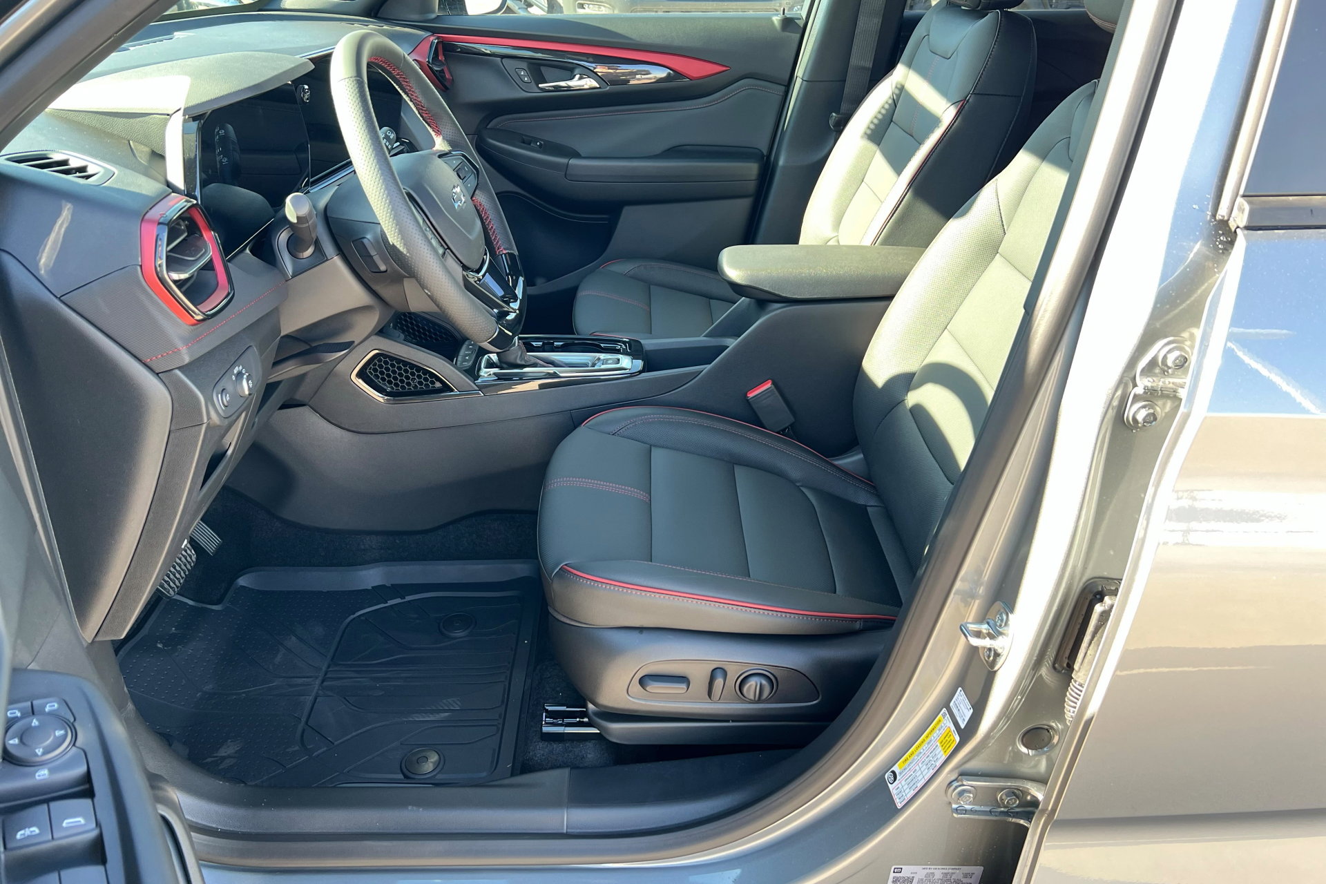 New 2026 Chevrolet TrailBlazer RS w/ Convenience Package image 18