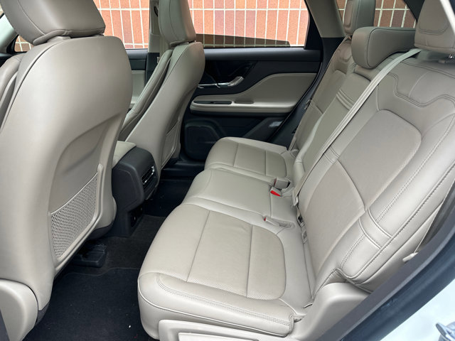 Used 2023 Lincoln Corsair Reserve w/ Equipment Group 201A image 30