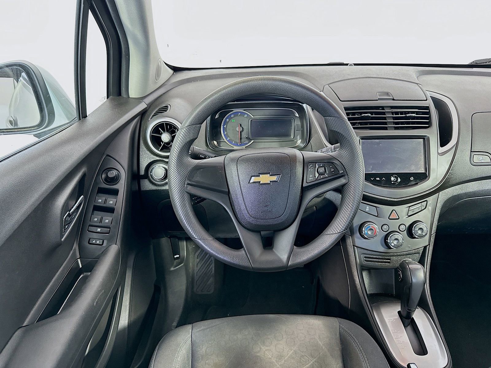 Used 2016 Chevrolet Trax LS FWD image 21