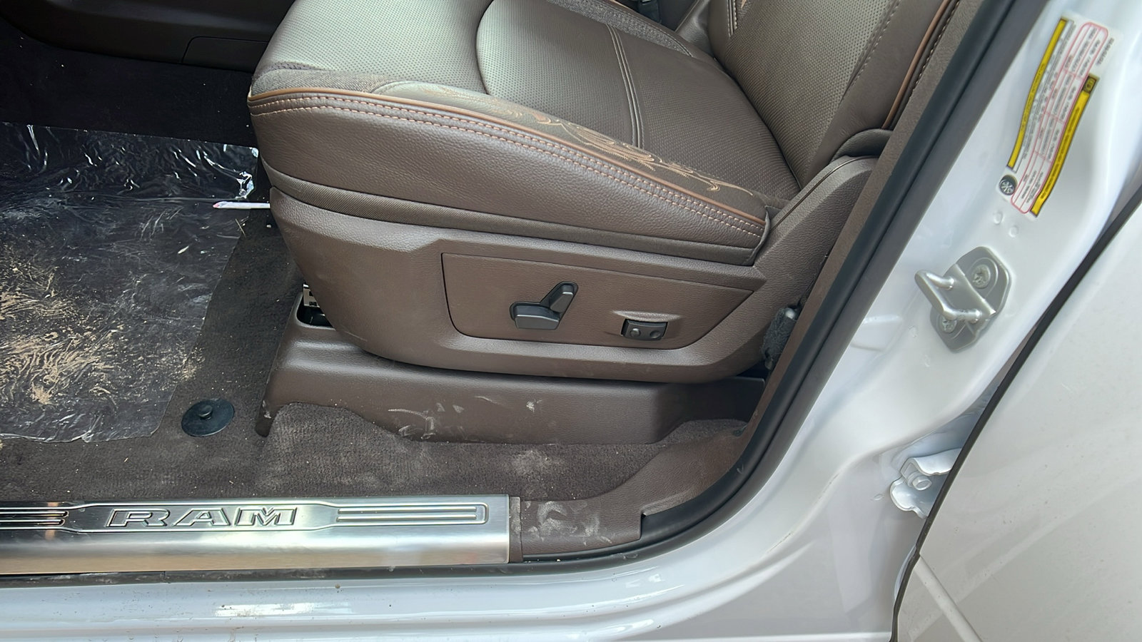 New 2026 RAM 2500 Limited image 18