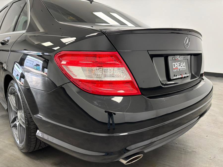 Used 2008 Mercedes-Benz C 300 Sport image 17