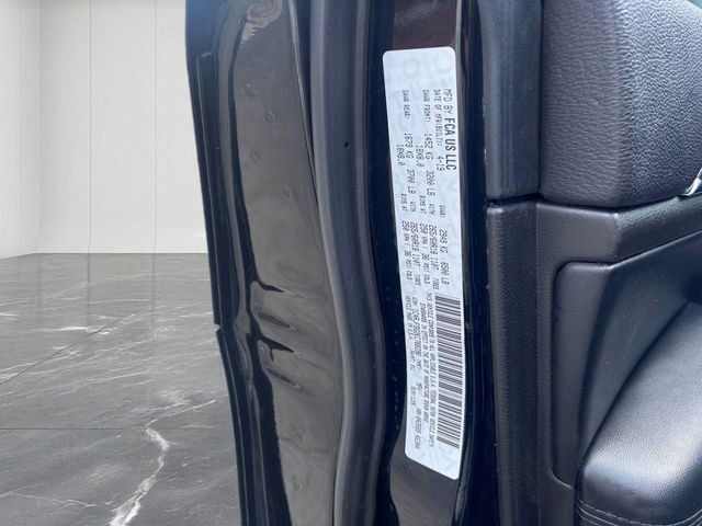 Used 2019 Jeep Grand Cherokee Limited image 32