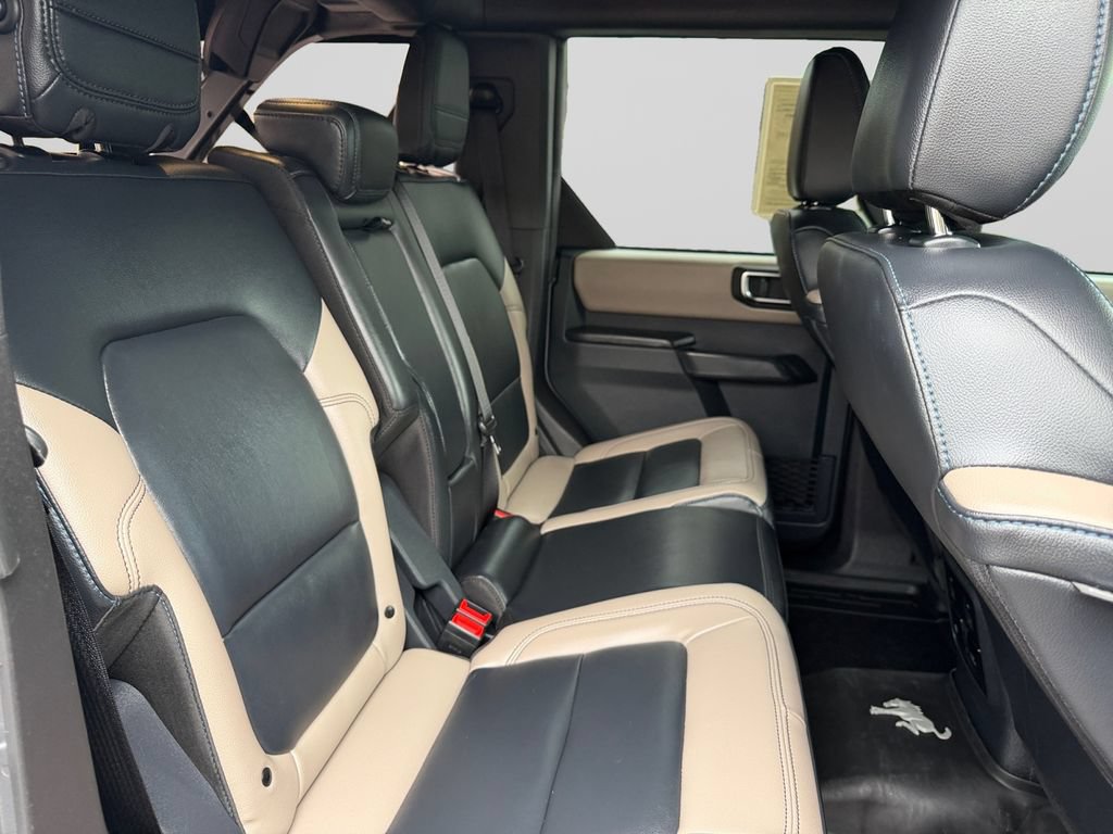 Used 2024 Ford Bronco Wildtrak AWD/4WD image 18