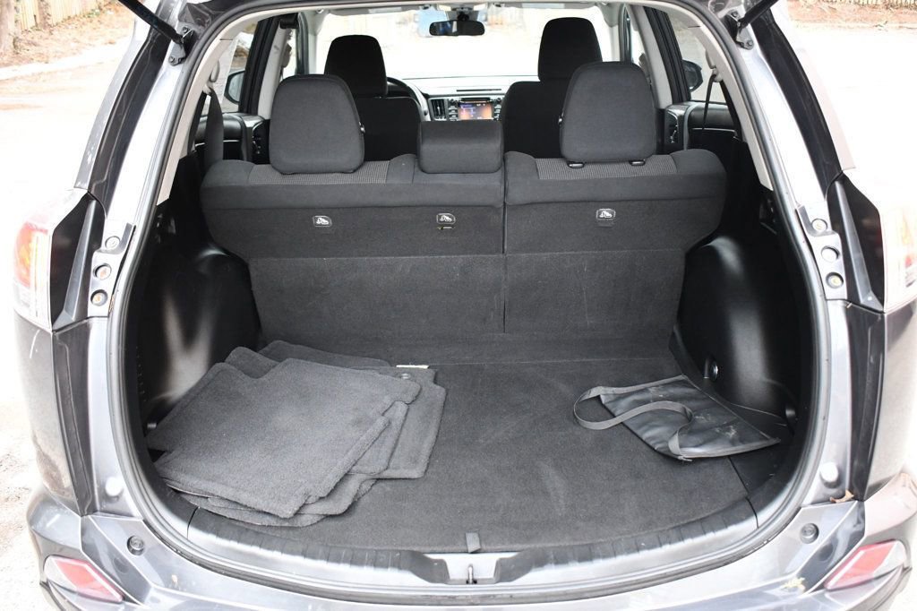 Used 2018 Toyota RAV4 XLE w/ Plus Extra Value Package image 11