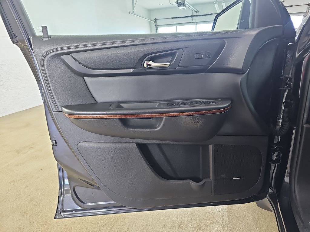 Used 2014 Chevrolet Traverse LTZ image 33