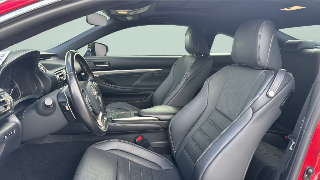 Used 2019 Lexus RC 300 RWD image 10