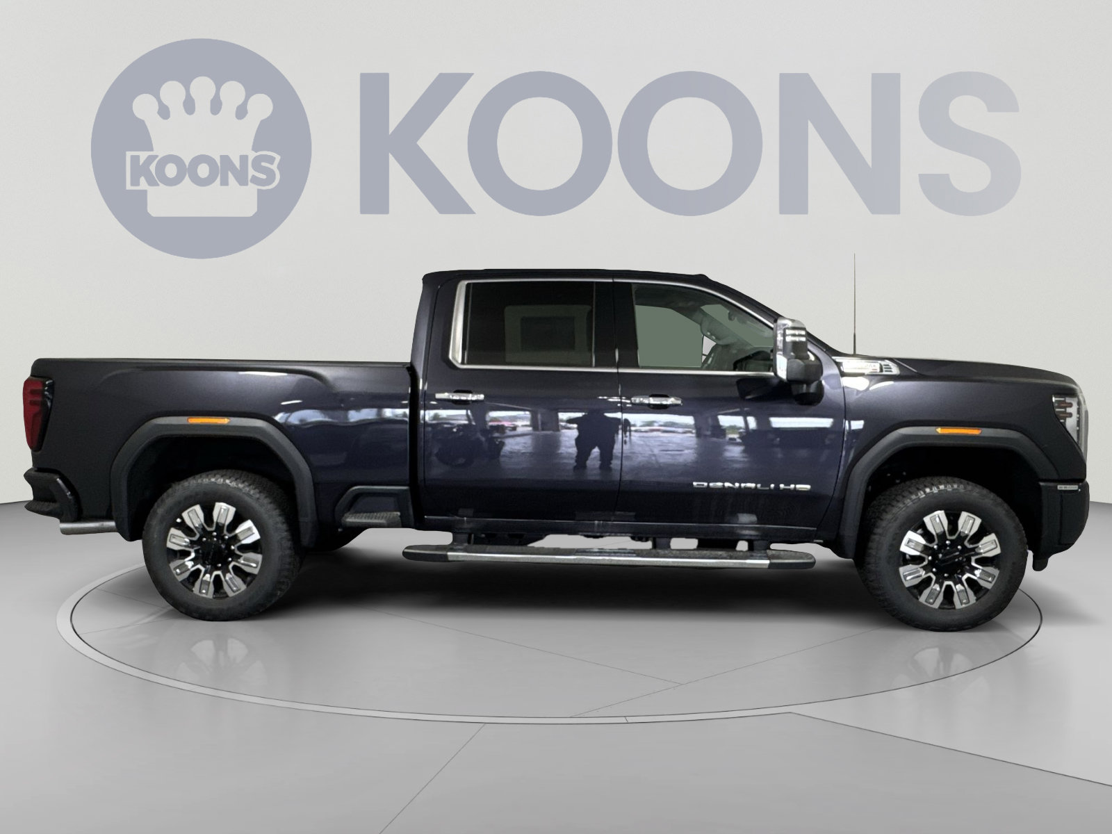 New 2026 GMC Sierra 2500 Denali w/ Denali Reserve Package AWD/4WD image 8