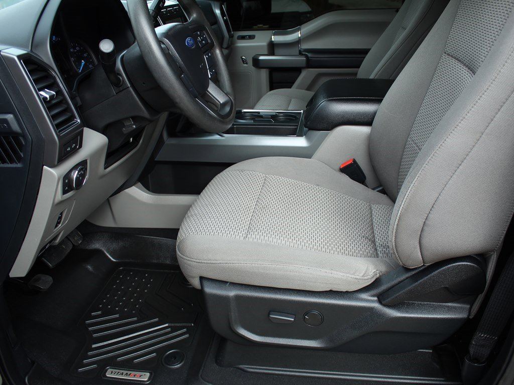 Used 2021 Ford F250 XLT w/ XLT Premium Package image 18