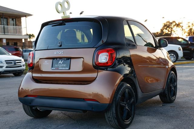Used 2016 smart fortwo passion image 14