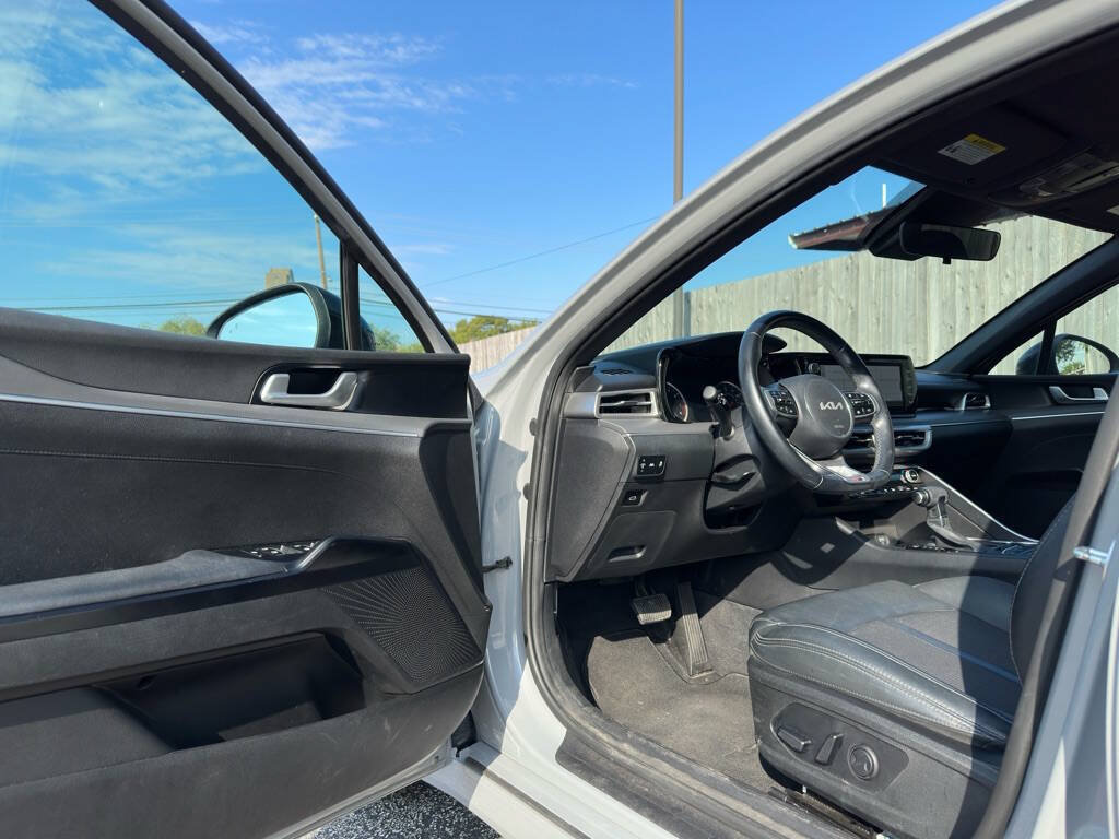 Used 2022 Kia K5 GT-Line FWD image 7