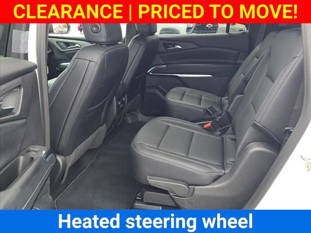 New 2026 Chevrolet Traverse LT w/ Midnight/Sport Edition FWD image 17