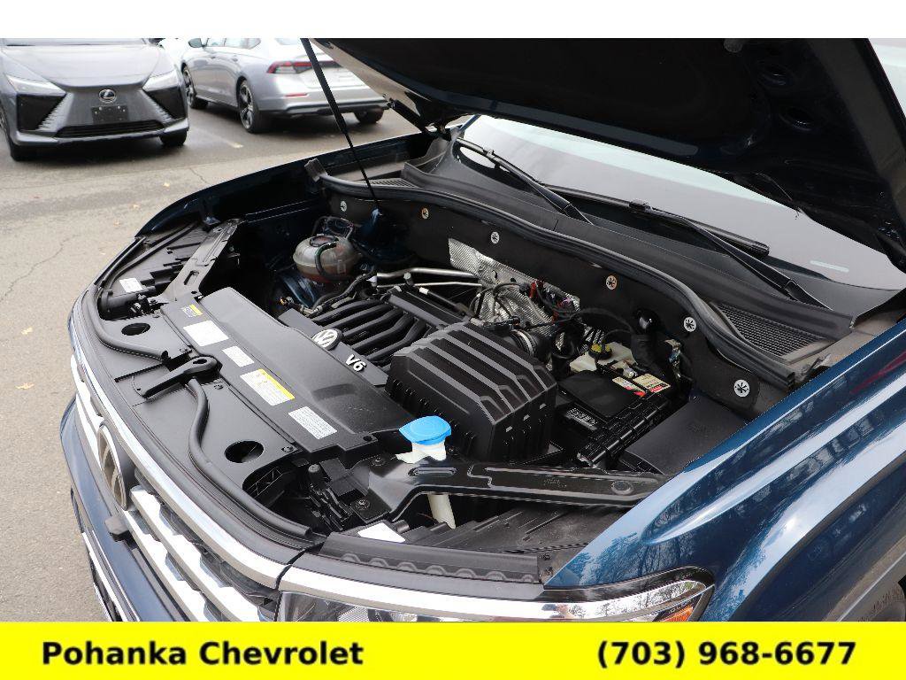 Used 2021 Volkswagen Atlas Cross Sport SEL Premium R-Line image 33