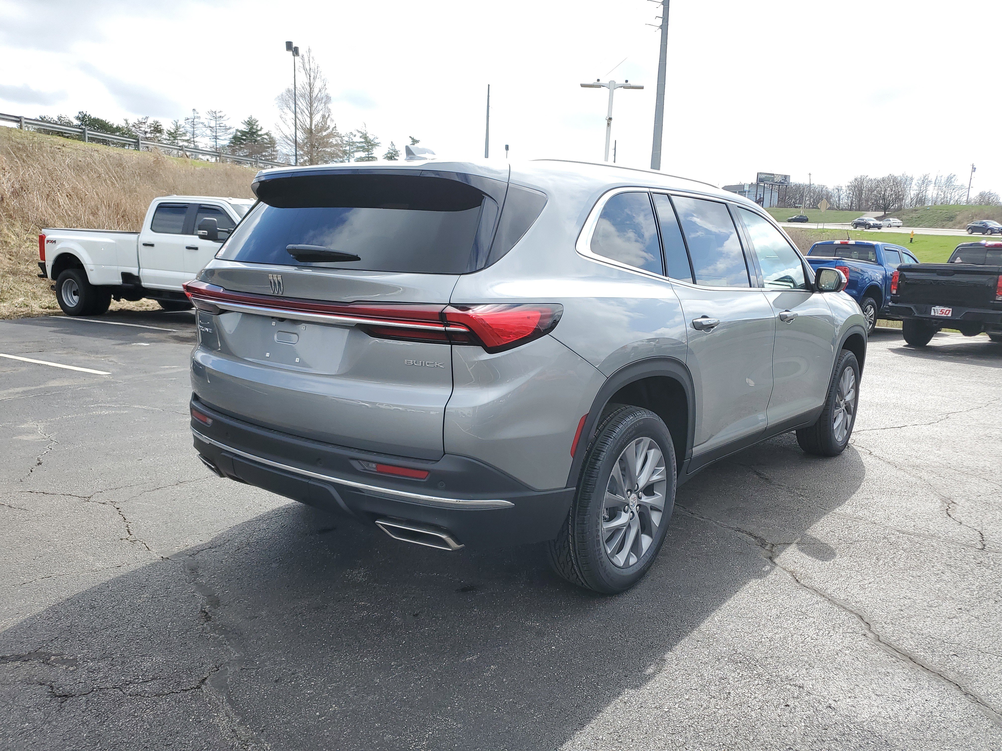 New 2026 Buick Enclave Preferred w/ LPO, Floor Liner Package image 4