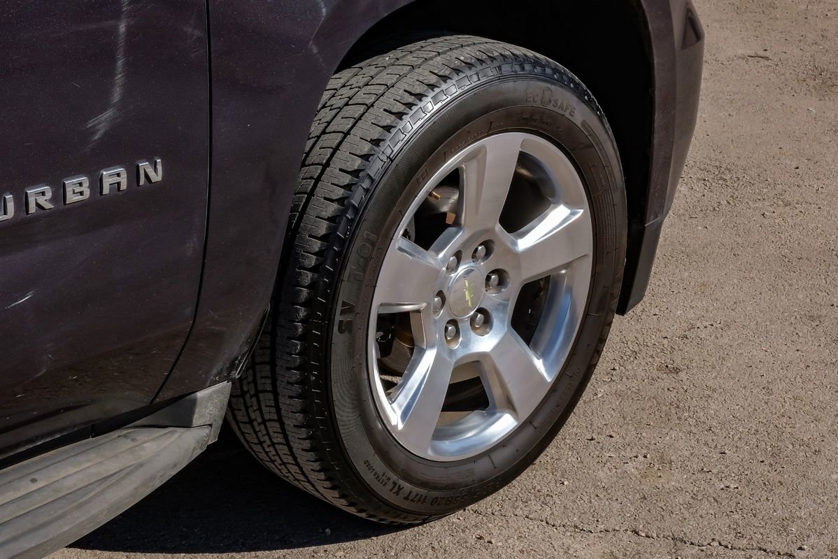 Used 2015 Chevrolet Suburban LT w/ Max Trailering Package image 61