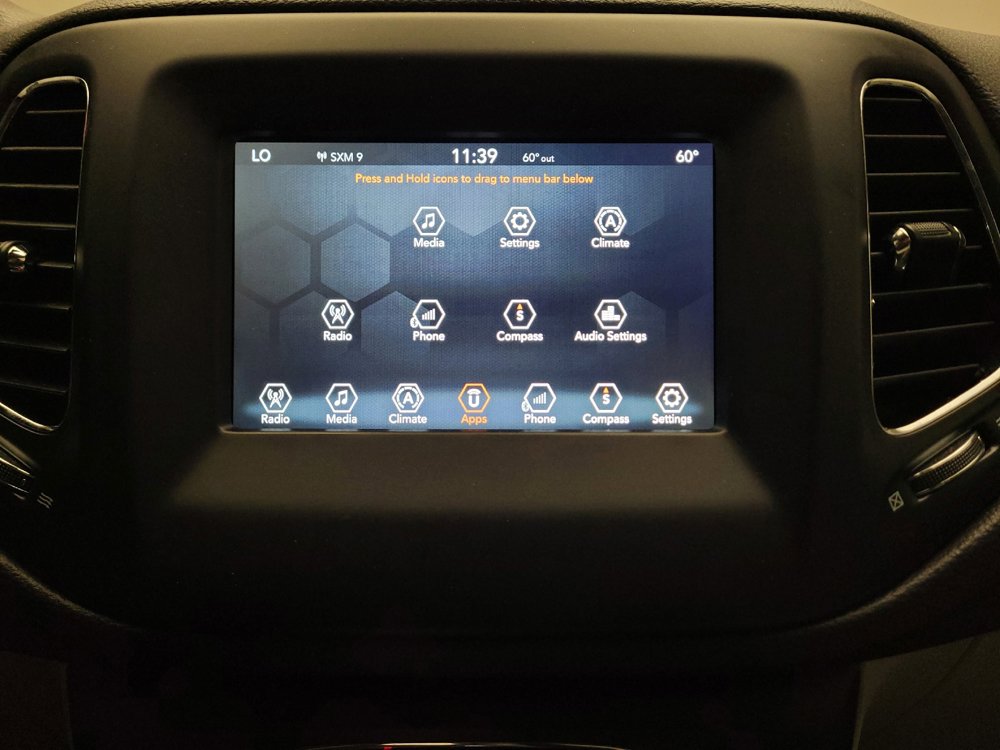 Used 2018 Jeep Compass Latitude w/ Popular Equipment Group FWD image 25