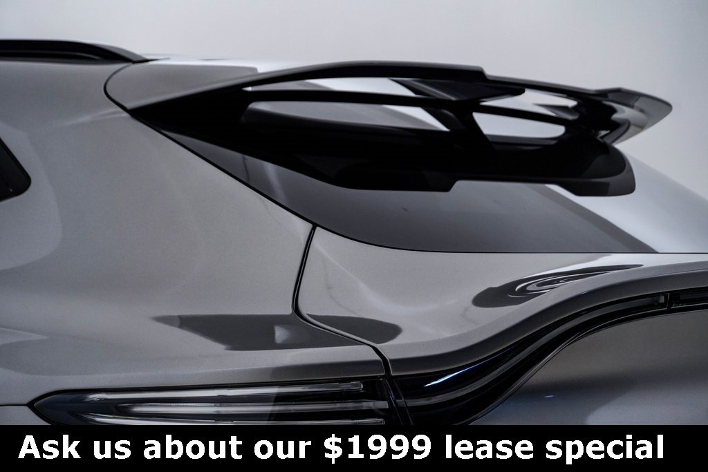 New 2025 Aston Martin DBX 707 image 13