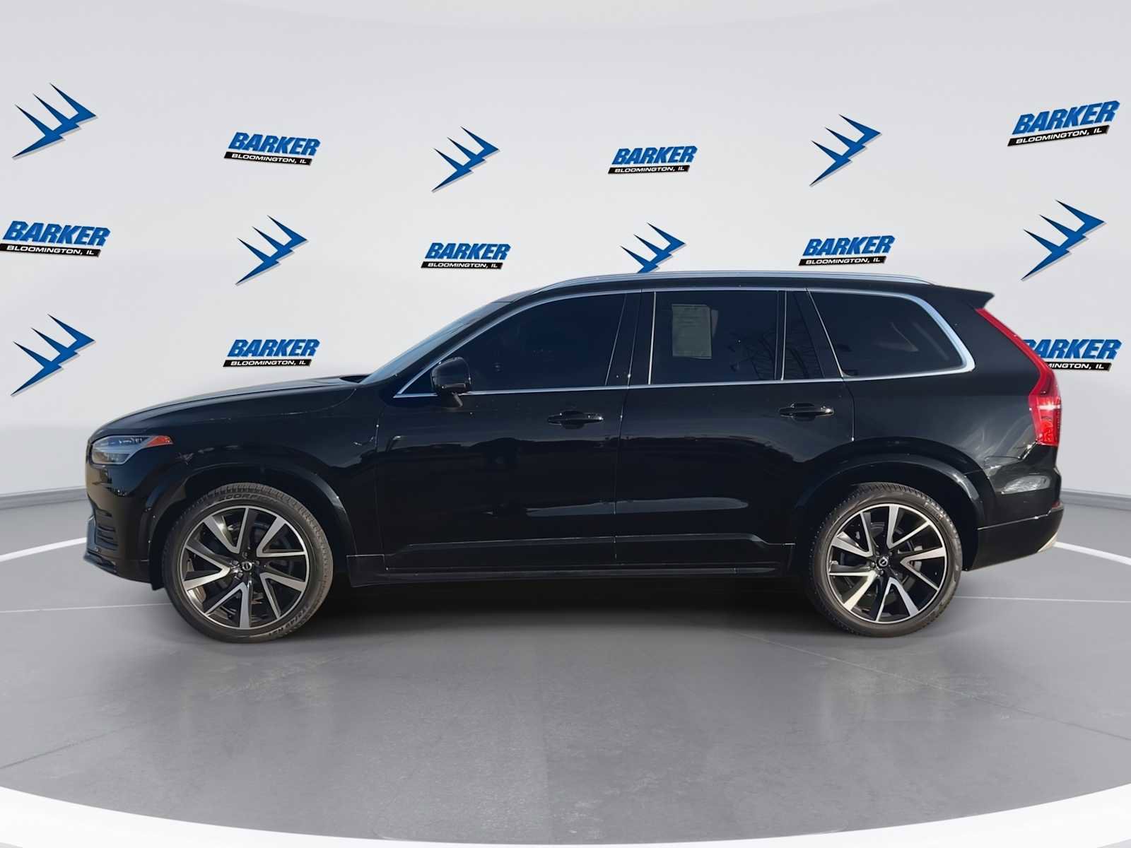 Used 2022 Volvo XC90 T6 Momentum w/ Climate Package image 5