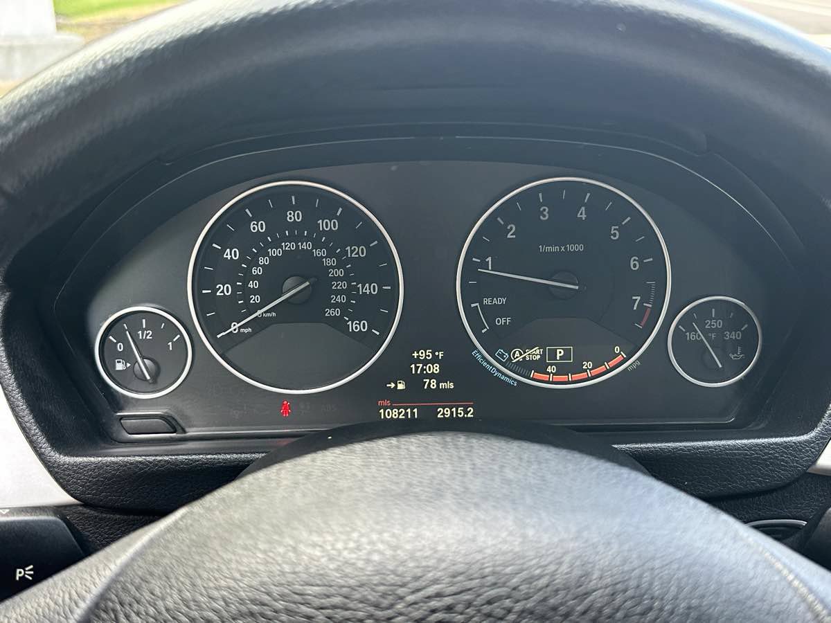 Used 2013 BMW 328i Sedan RWD image 32