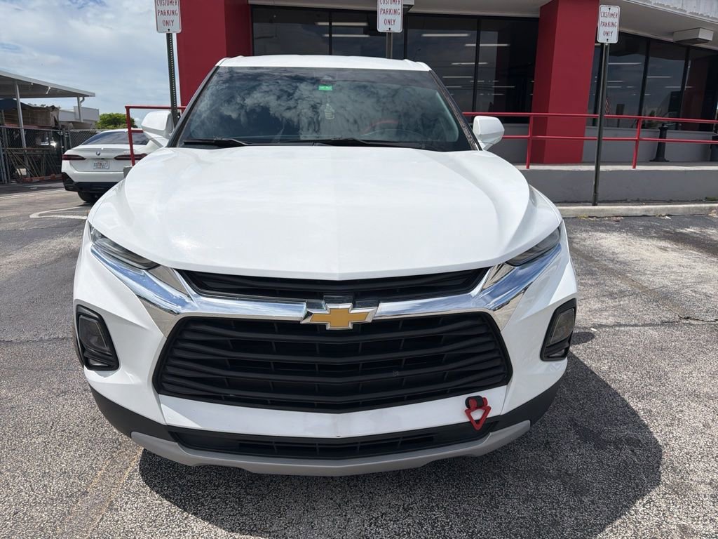 Used 2022 Chevrolet Blazer LT FWD image 2