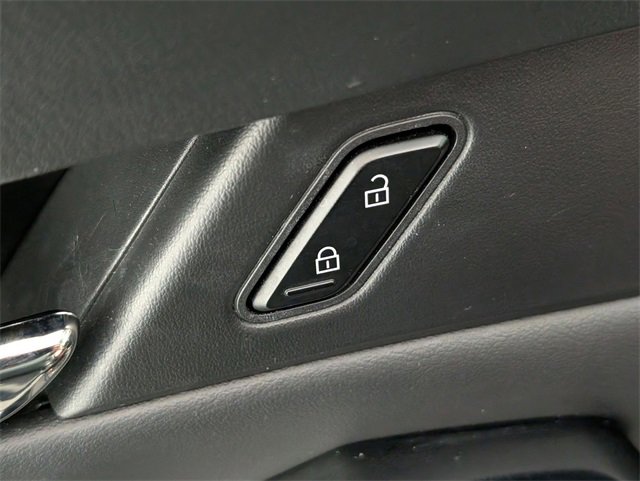 Used 2023 MAZDA CX-30 AWD 2.5 S w/ Preferred Package image 11