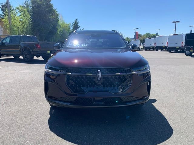 New 2025 Lincoln Nautilus Reserve image 10