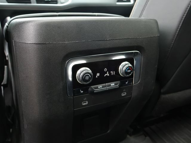 Certified 2023 GMC Yukon SLT w/ SLT Premium Package AWD/4WD image 14