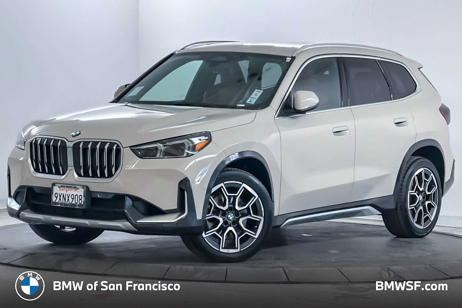Used 2026 BMW X1 xDrive28i w/ Convenience Package AWD/4WD image 1