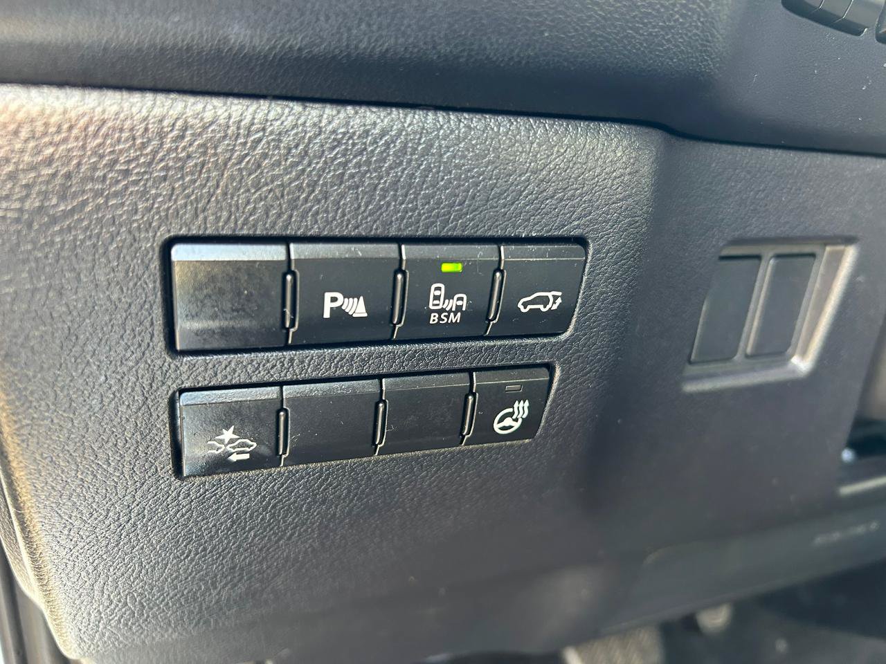 Used 2017 Lexus NX 300h AWD w/ Premium Package image 12