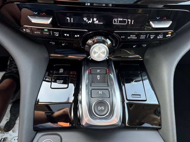 Used 2026 Acura MDX SH-AWD w/ Technology Package image 18