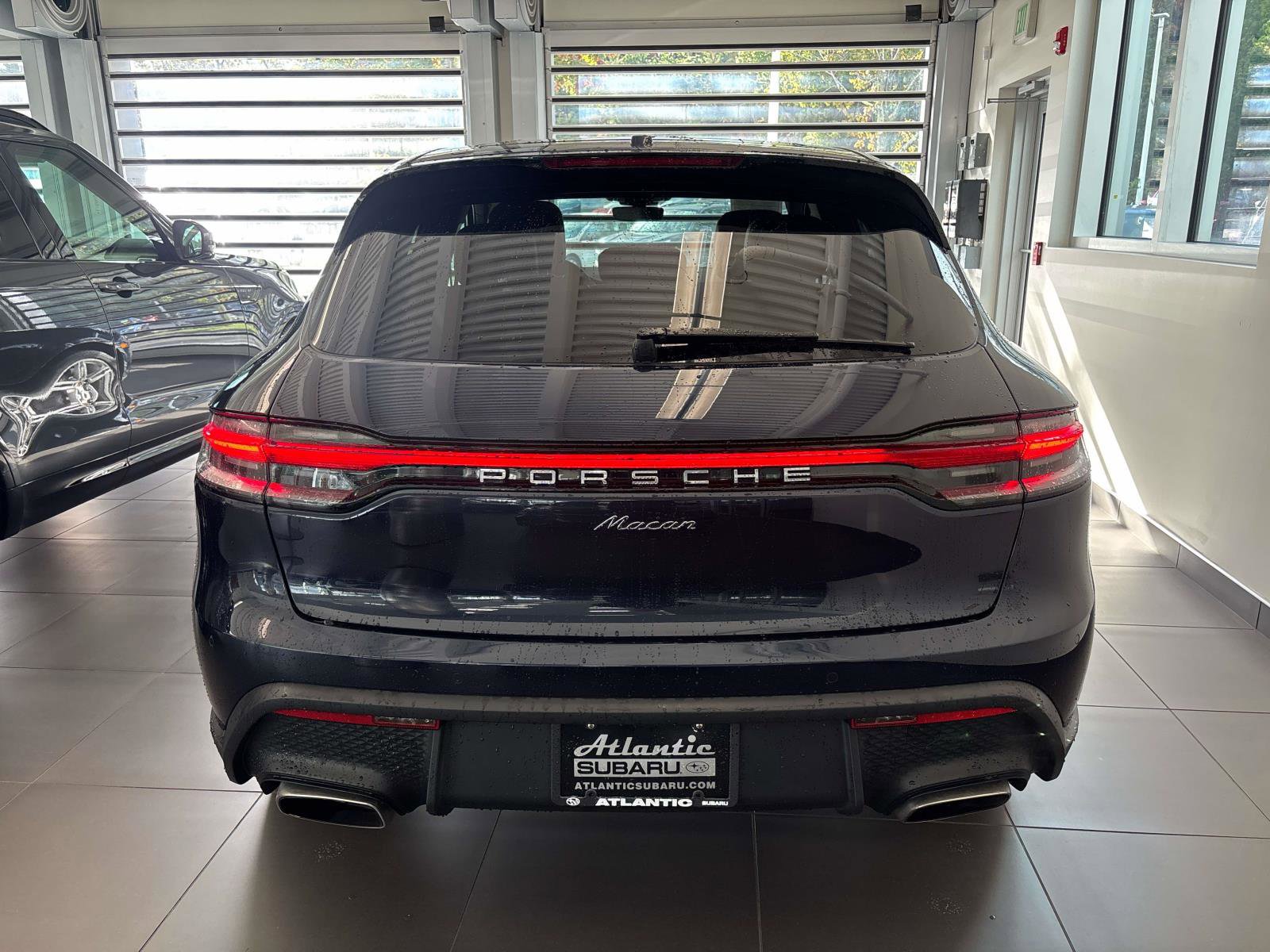 Used 2023 Porsche Macan video 2