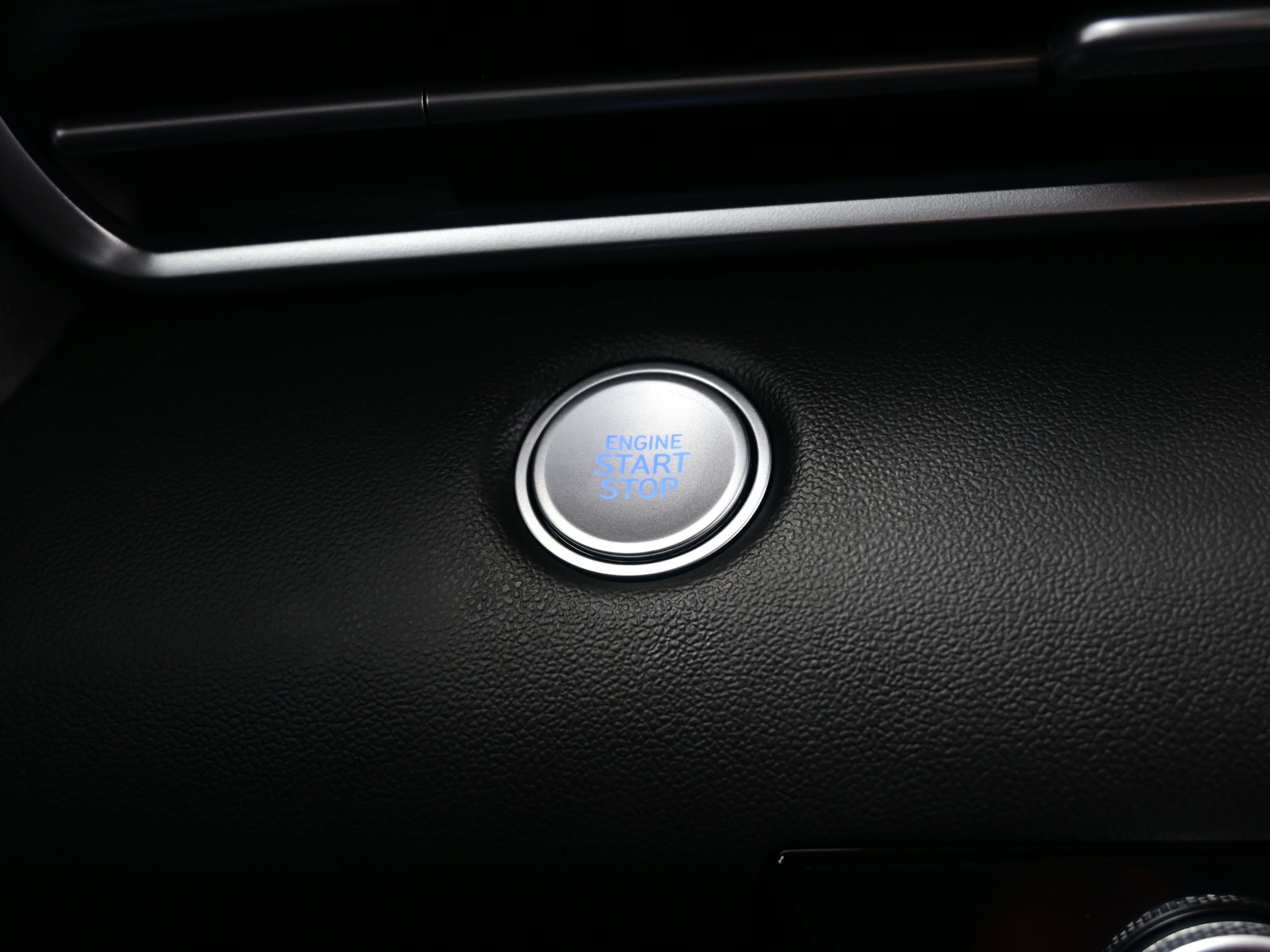 Certified 2025 Hyundai Elantra Blue image 21