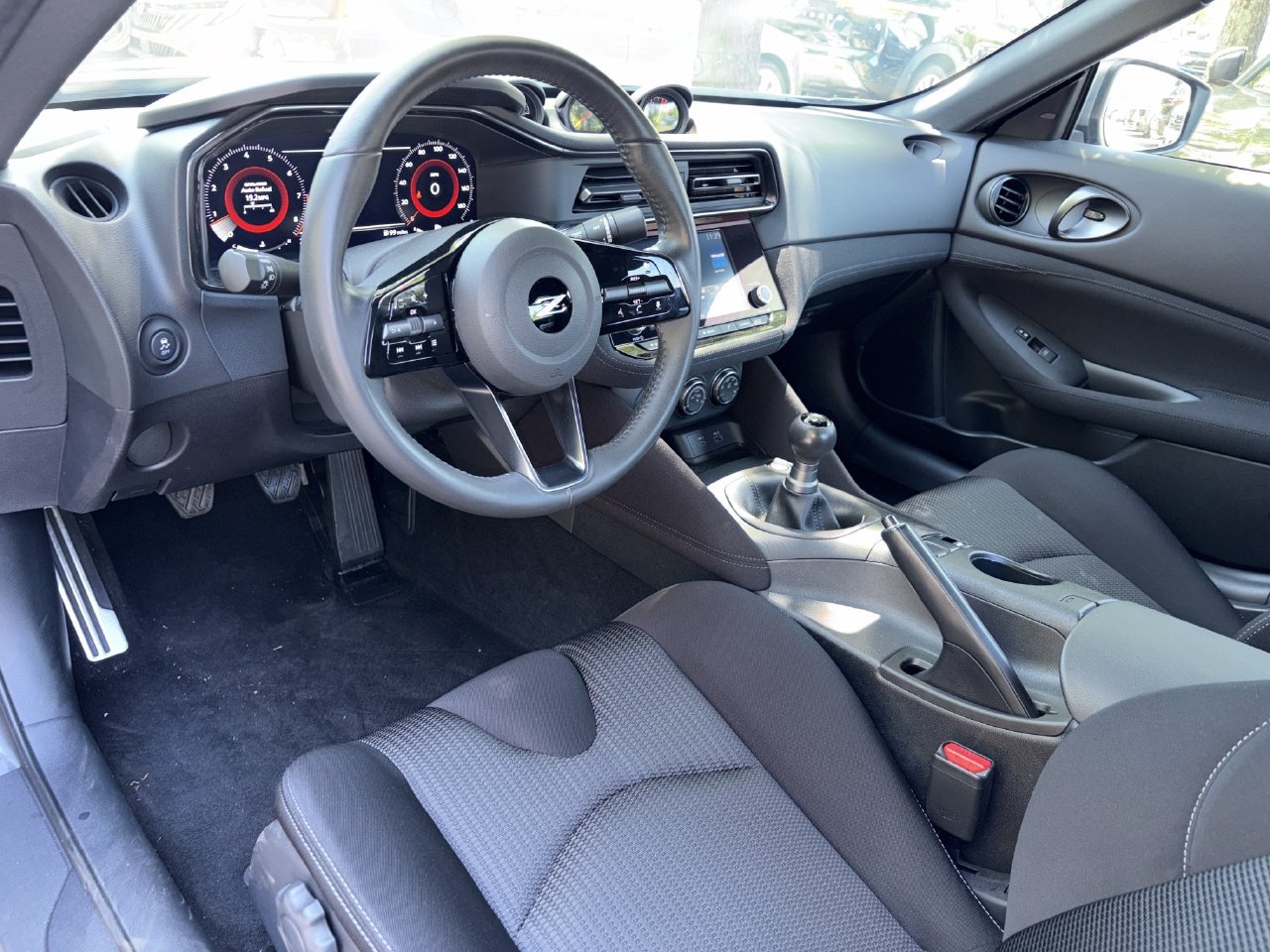 Certified 2025 Nissan Z Sport w/ Floor Mat Package RWD image 2