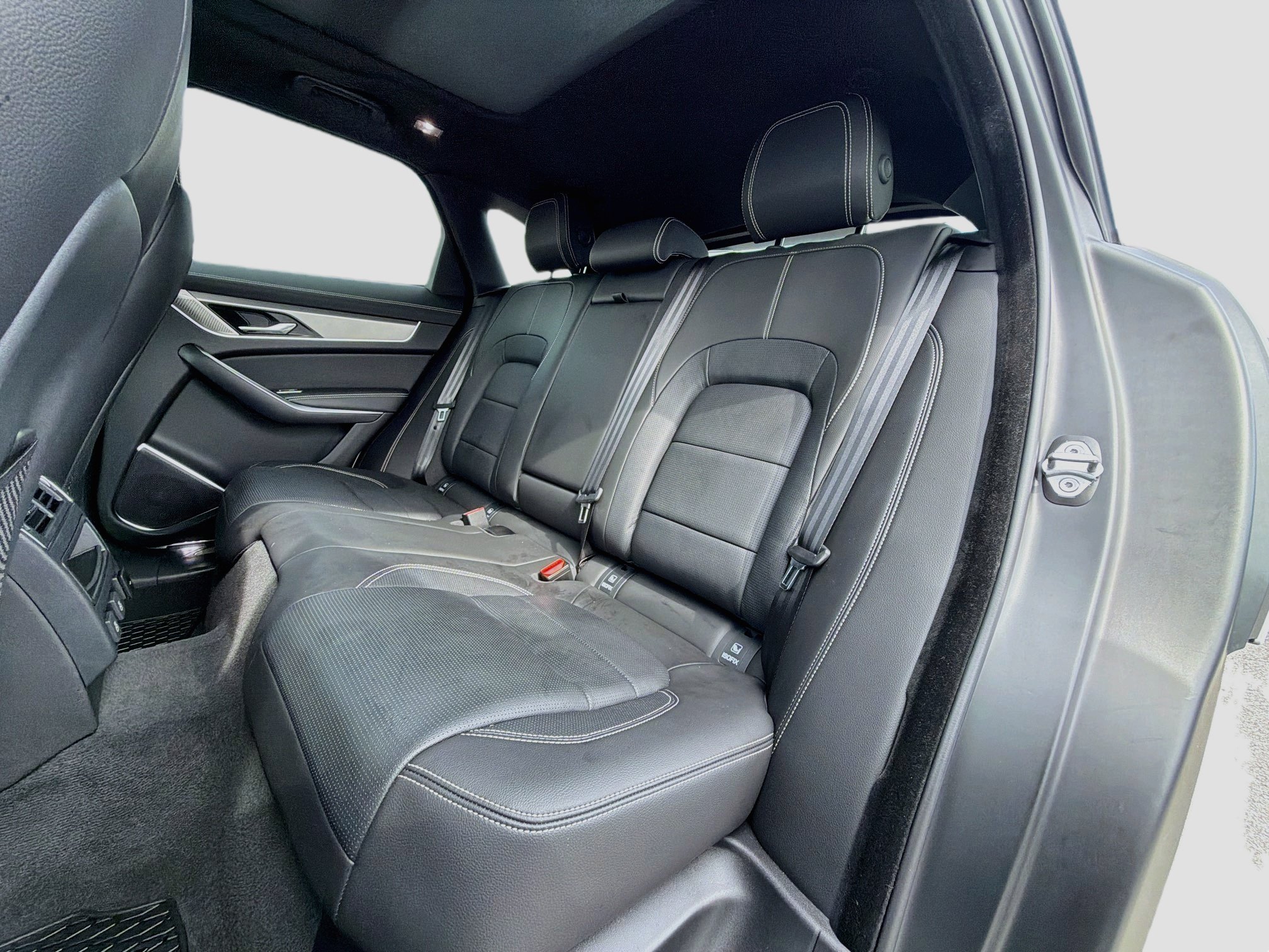 Used 2026 Jaguar F-PACE R-Dynamic S AWD/4WD image 20