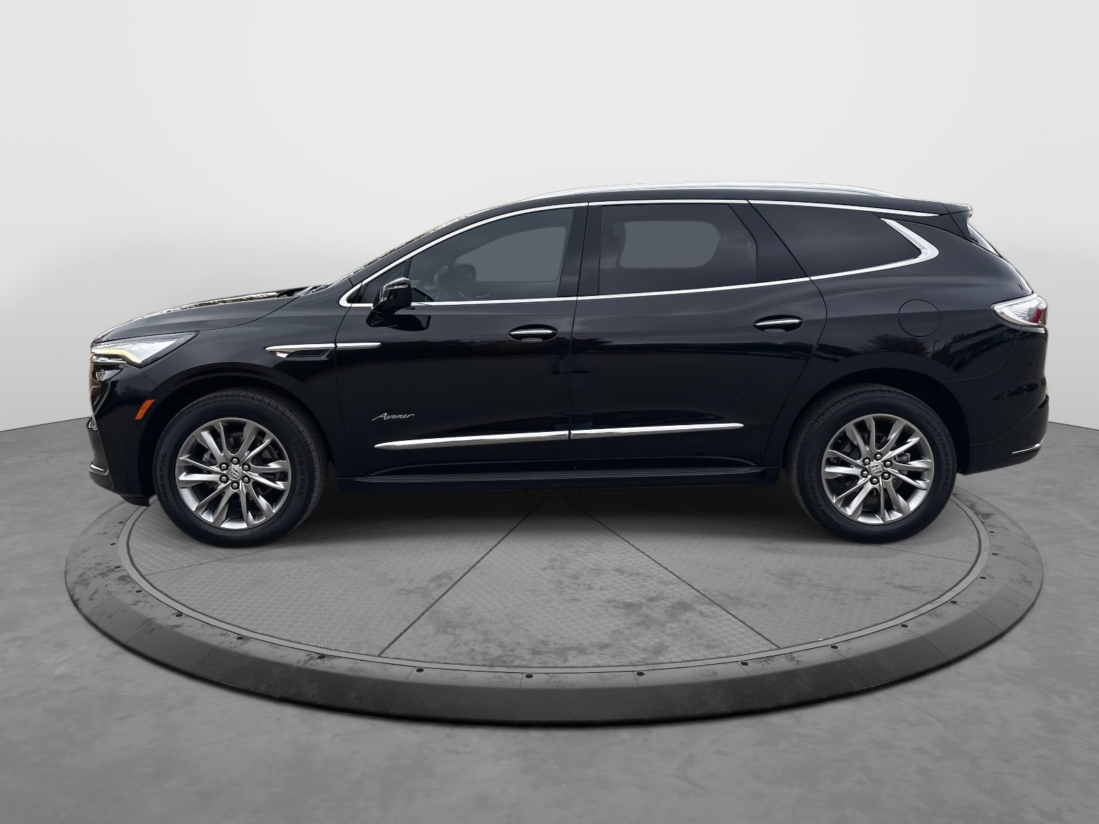 Certified 2023 Buick Enclave Avenir w/ Avenir Technology Package image 5