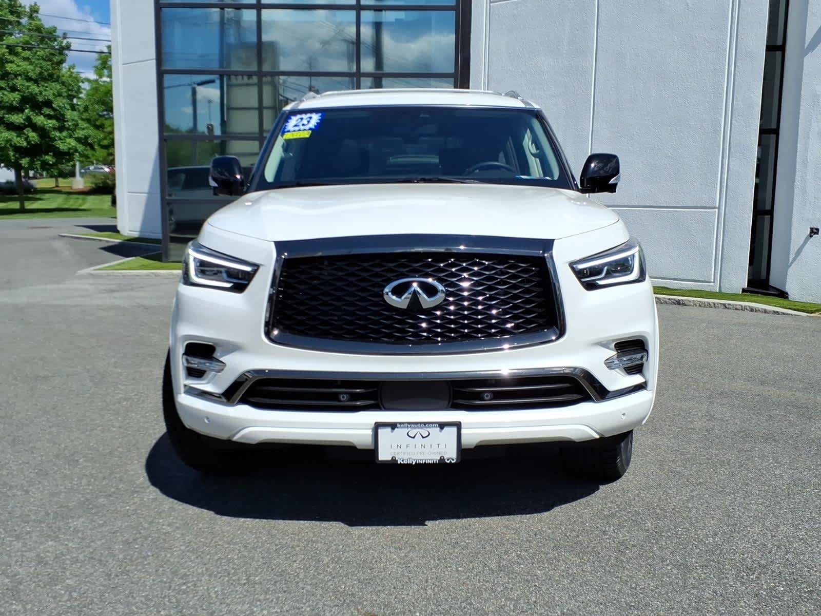Certified 2023 INFINITI QX80 Premium Select w/ Cargo Package AWD/4WD image 2