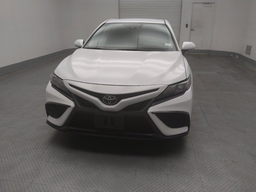 Used 2024 Toyota Camry SE FWD image 15